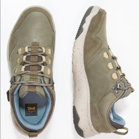 teva arrowood lux waterproof